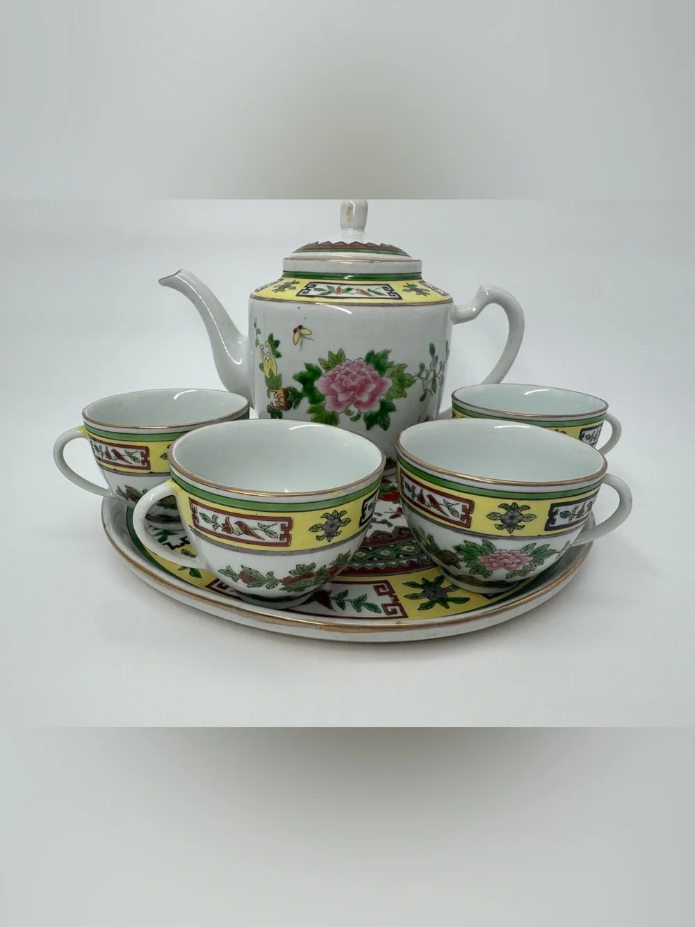 Floral Porcelain Tea Set with Pink Peony Motif